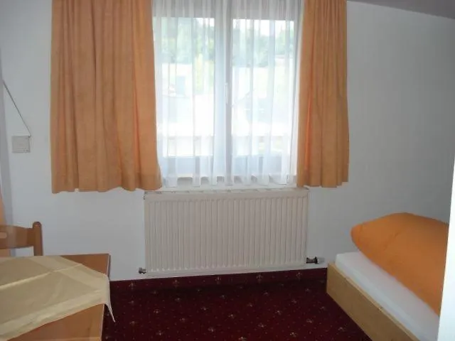 Bed & Breakfast Gaestehaus Sillaber-Gertraud Nuck