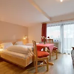 Gaestehaus Sillaber-gertraud Nuck فندق مبيت وإفطار
